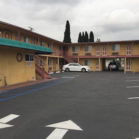 Super 7 Motel Anaheim Bagian luar foto